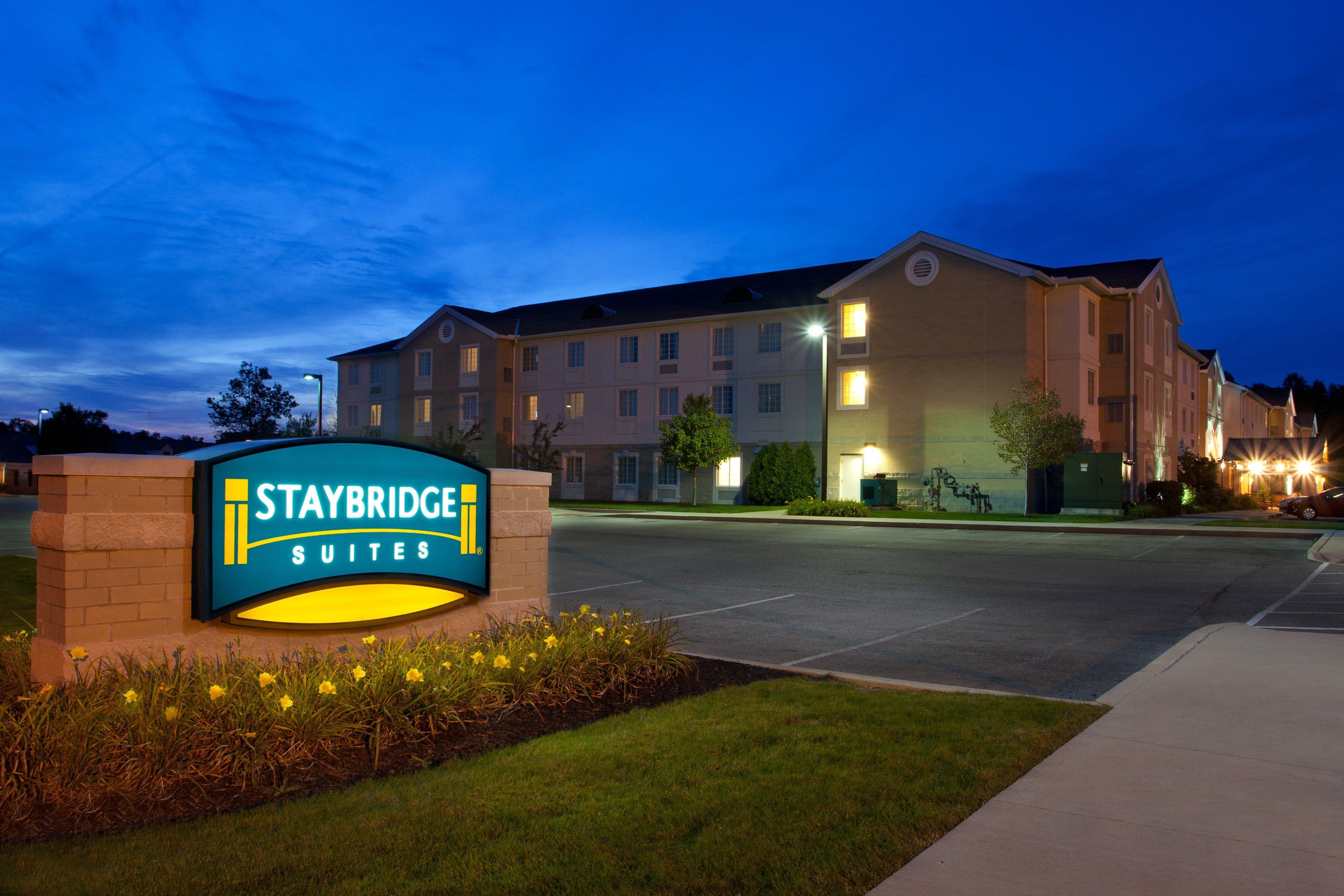 Staybridge Suites Cleveland Mayfield Heights Beachwood By Ihg Екстер'єр фото