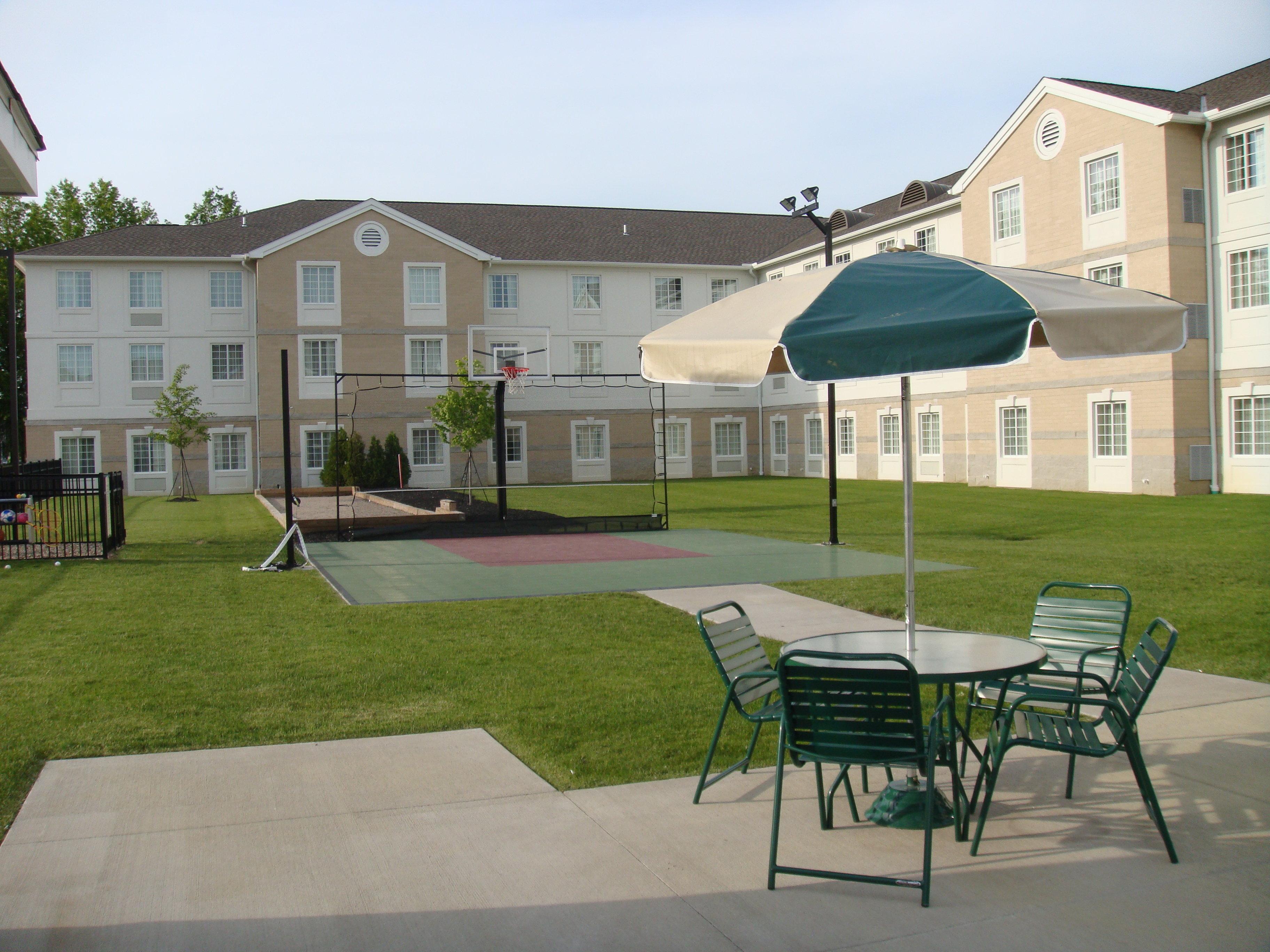 Staybridge Suites Cleveland Mayfield Heights Beachwood By Ihg Екстер'єр фото