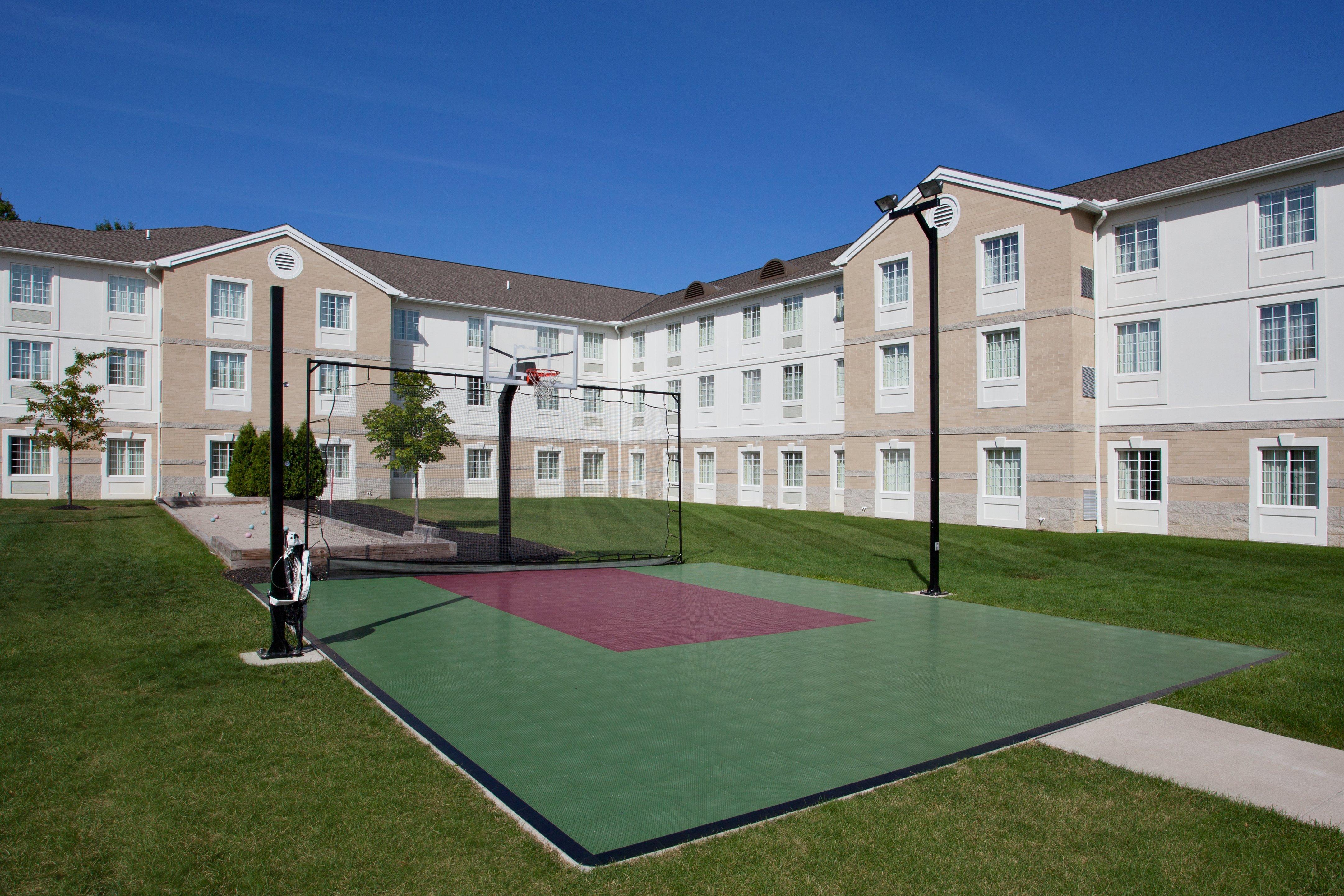 Staybridge Suites Cleveland Mayfield Heights Beachwood By Ihg Екстер'єр фото