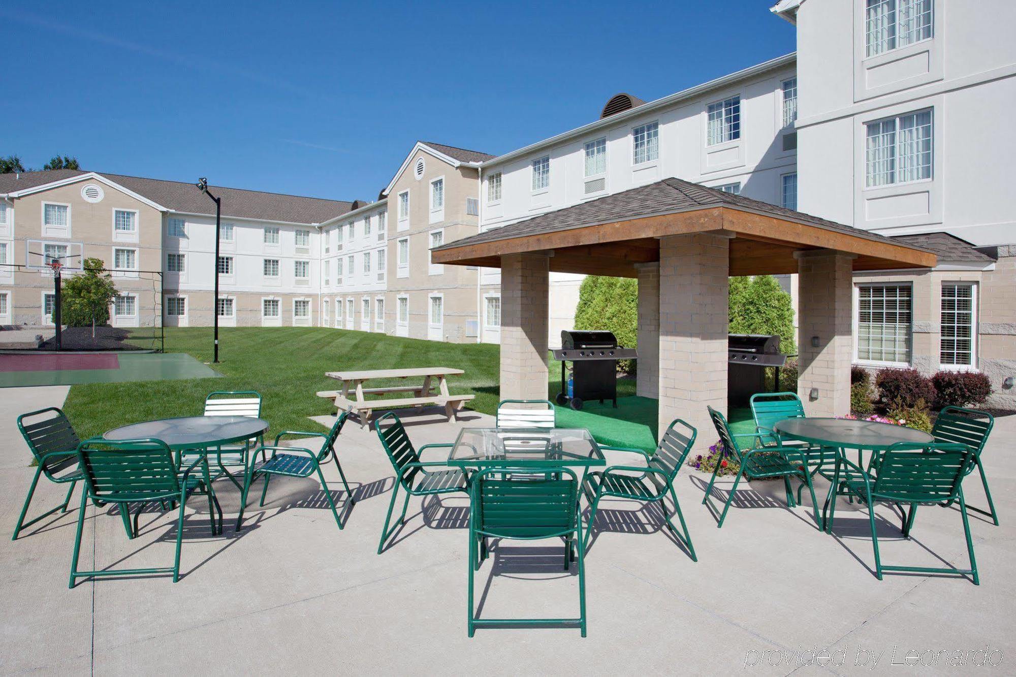Staybridge Suites Cleveland Mayfield Heights Beachwood By Ihg Екстер'єр фото